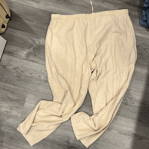 Beige Ladies loose fitted Plus Sized Pants - SIZE 38 - Picture 3 of 3